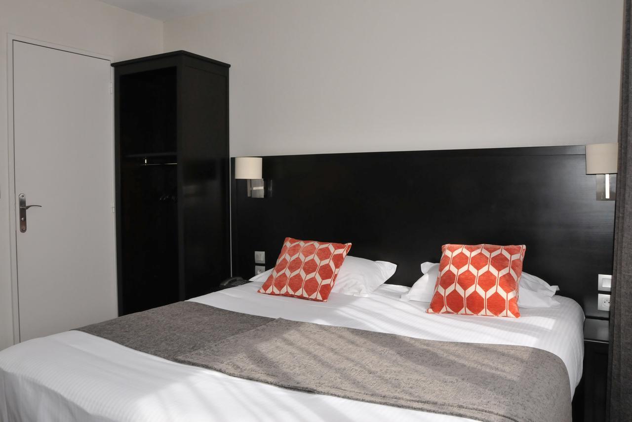 Hotel Des Quatrans Кан Екстериор снимка