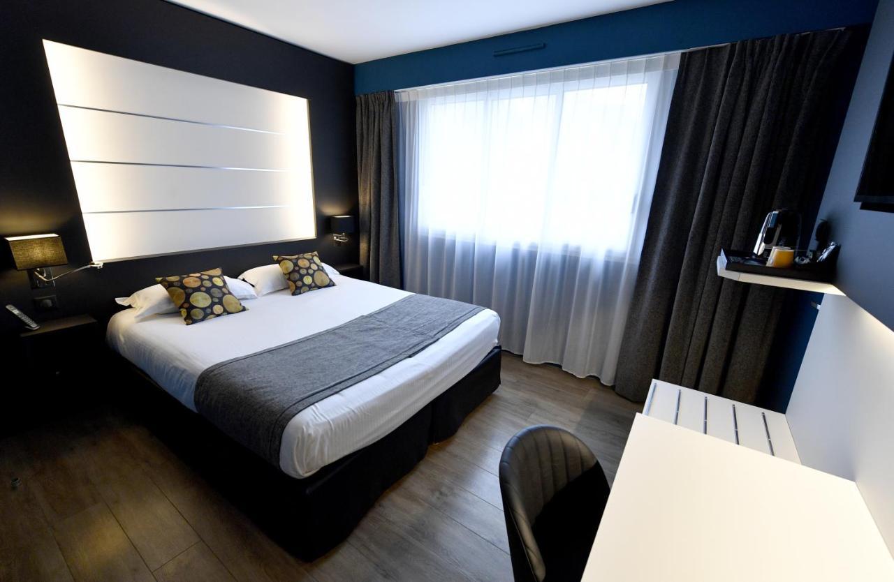 Hotel Des Quatrans Кан Екстериор снимка